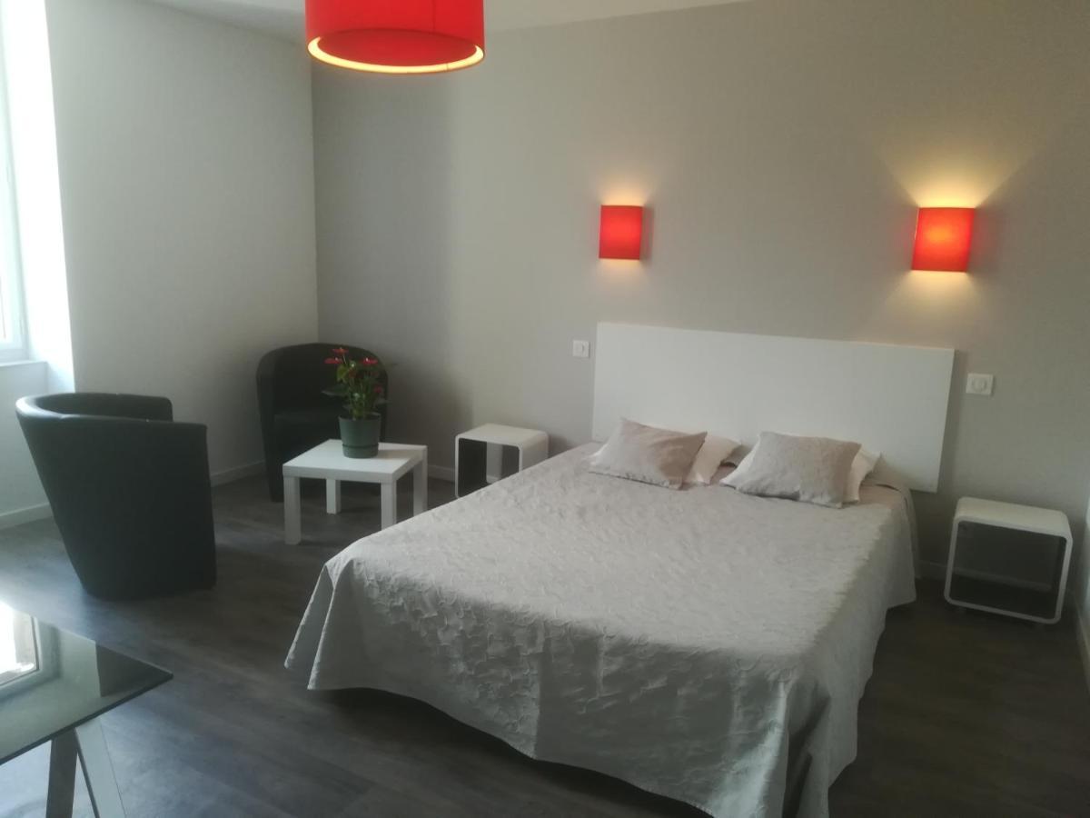 Le Relais De Ceilhes Hotell Exteriör bild