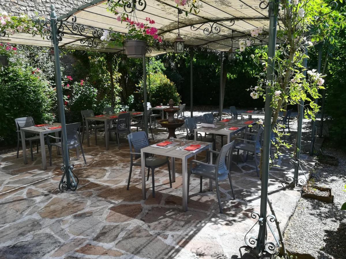 Le Relais De Ceilhes Hotell Exteriör bild